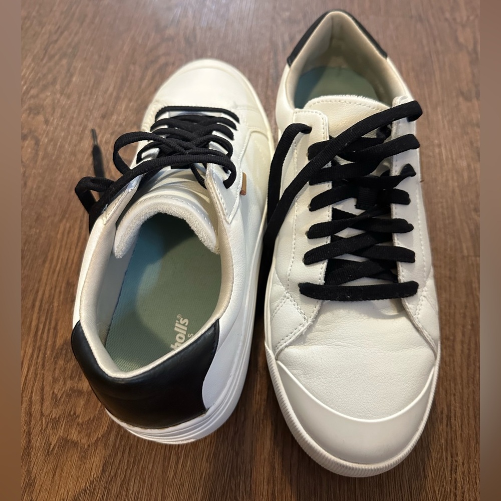 Dr Scholls Time Off Platform Sneaker Size 10